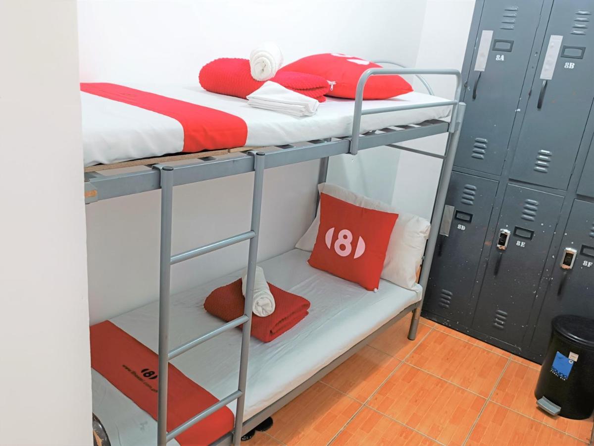 8Hostel Manila Kültér fotó