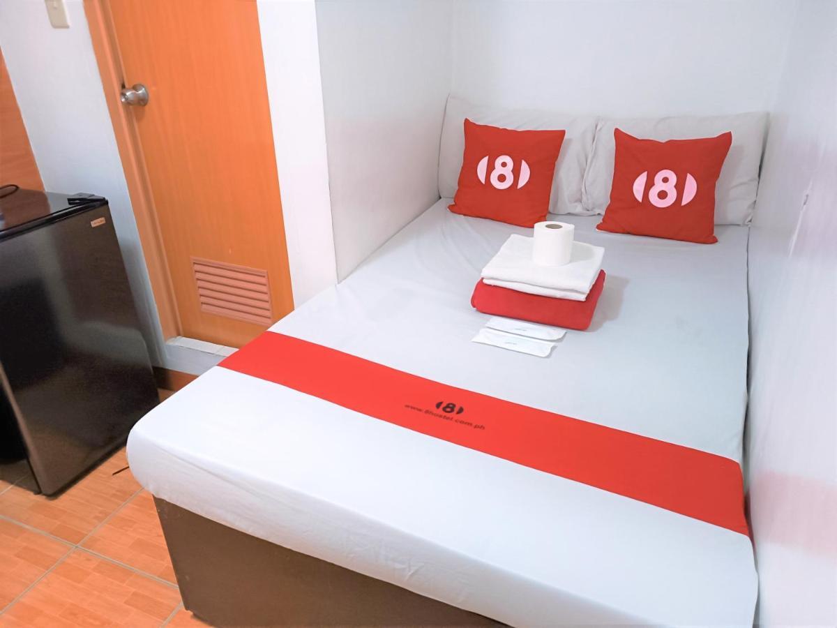 8Hostel Manila Kültér fotó