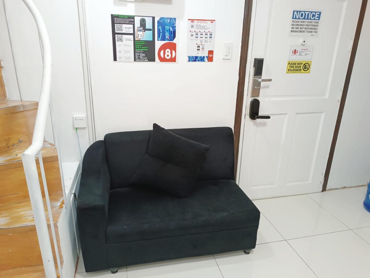 8Hostel Manila Kültér fotó