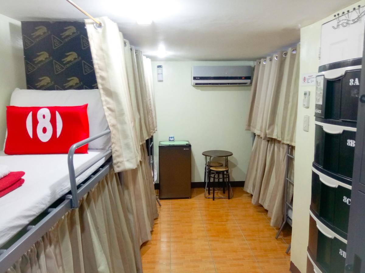 8Hostel Manila Kültér fotó