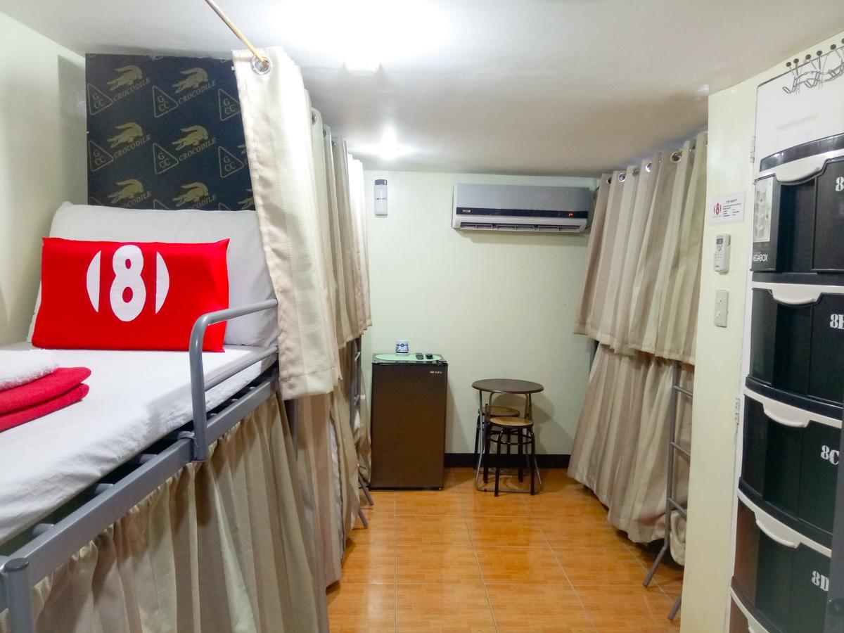 8Hostel Manila Kültér fotó
