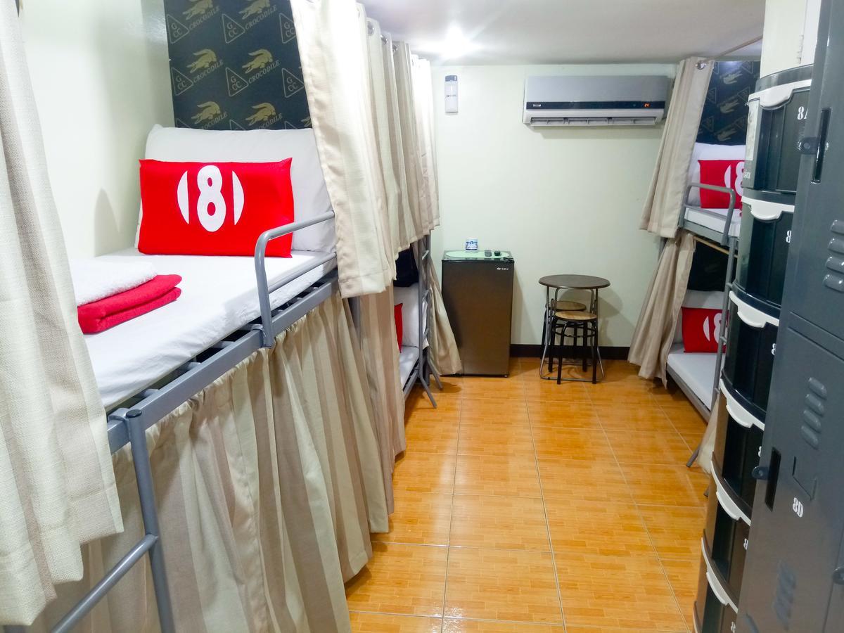 8Hostel Manila Kültér fotó