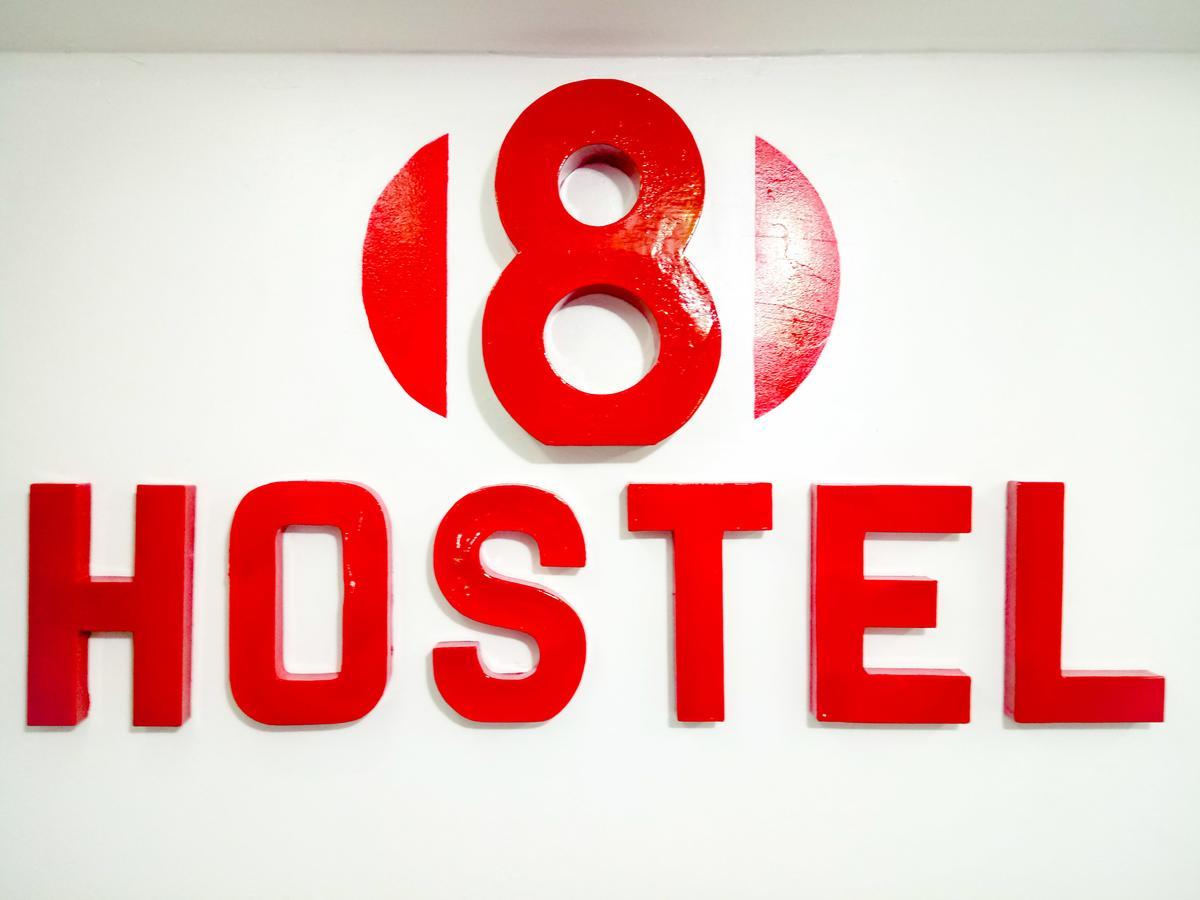 8Hostel Manila Kültér fotó